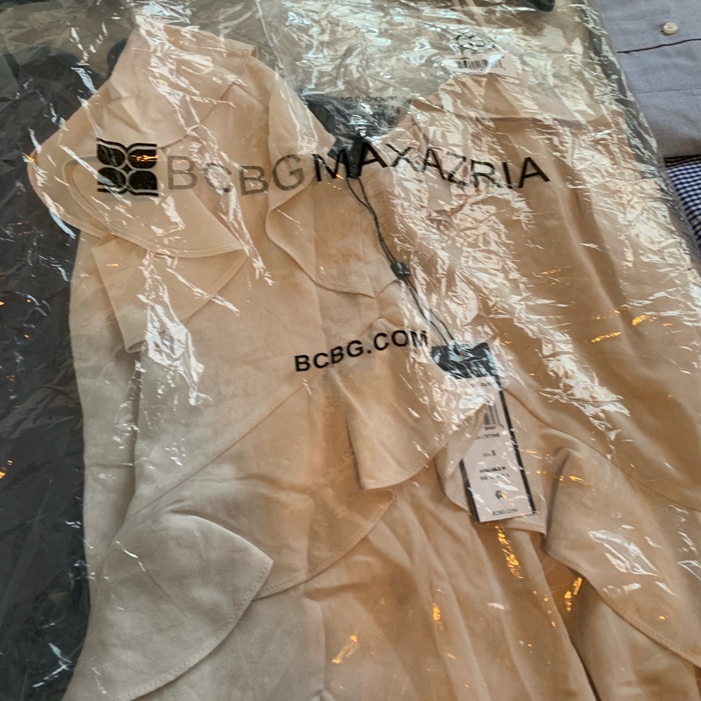 BCBGmaxarzria size Small Lissa color cream NWT - Picture 6 of 6